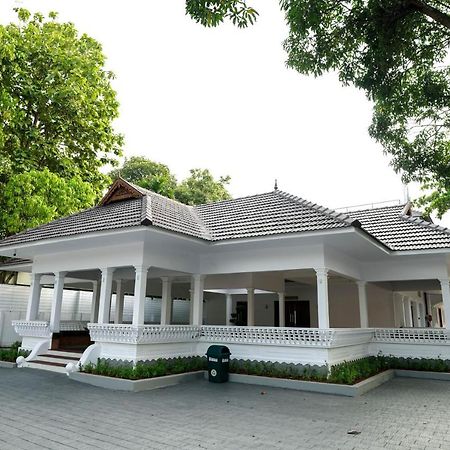 Hotel Heritage Plaza Kottayam Exterior foto